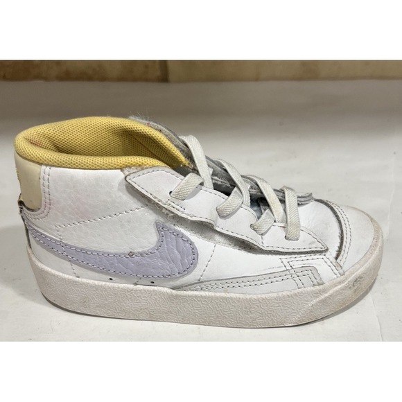 Nike Blazer Mid '77 Athletic Shoes White Easter FJ4647-100 Size 9C - Picture 1 of 8